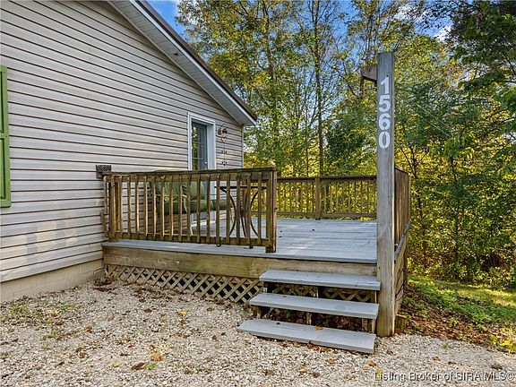 4th image of 1560 N Doe Valley Drive W