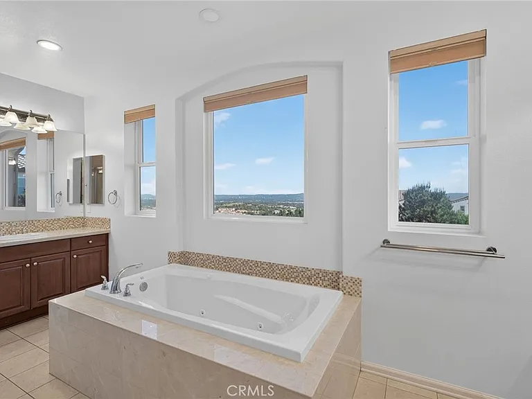 11662 Ricasoli Way — Photo 38