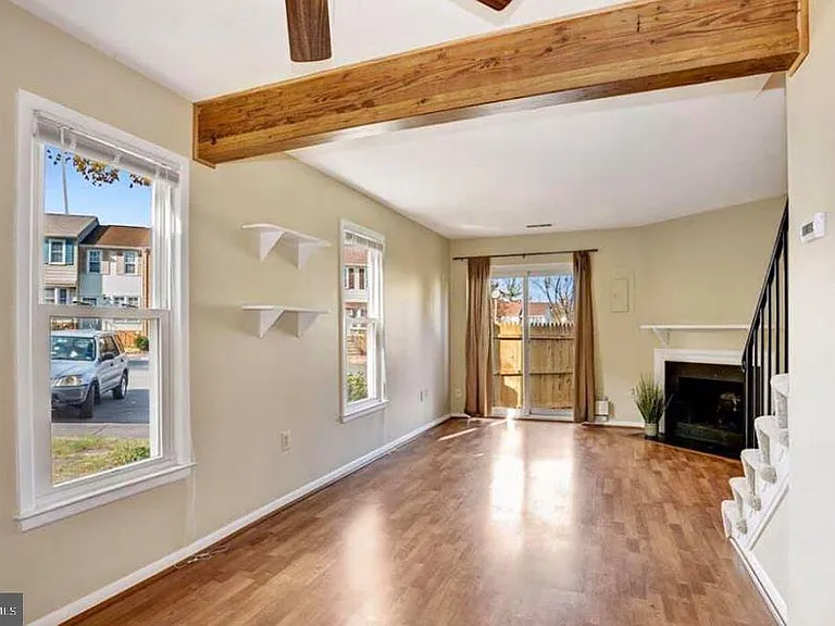 13817 Cabernet Ct — Photo 5