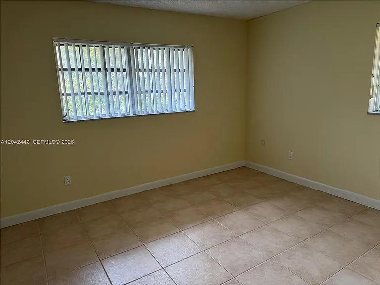 8600 SW 109th Ave #4-231 — Photo 11