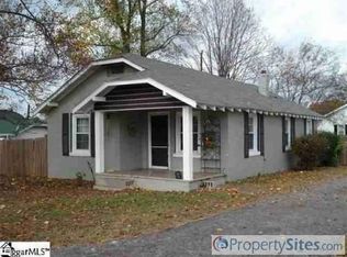 2 Dan St, Taylors, SC 29687