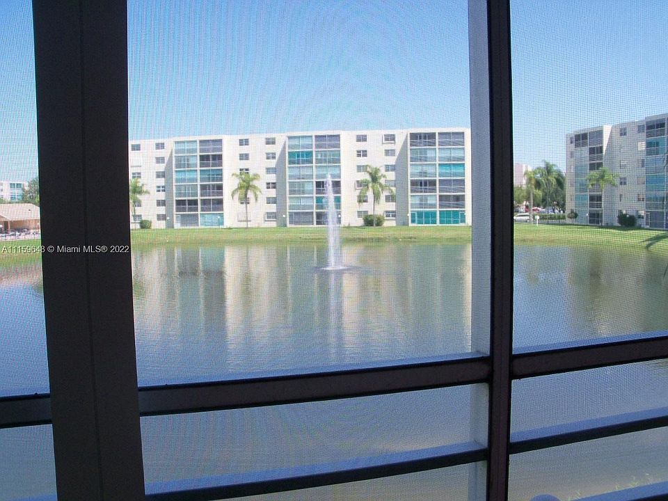 1st image of 441 SE 3rd St APT 204