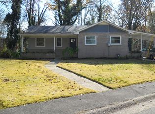 103 Chatham Ln, Oak Ridge, TN 37830