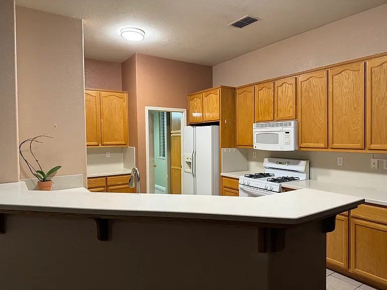 4309 Dalehurst Ln — Photo 12