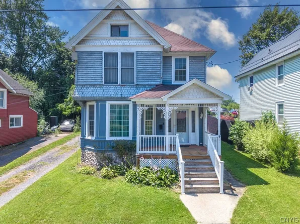 87 Nelson St, Auburn, NY 13021