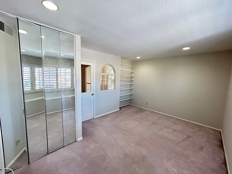 8132 E Hillsdale Dr — Photo 25