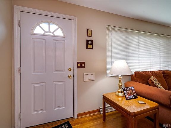 5th image of 5725 Juliemarie Ct