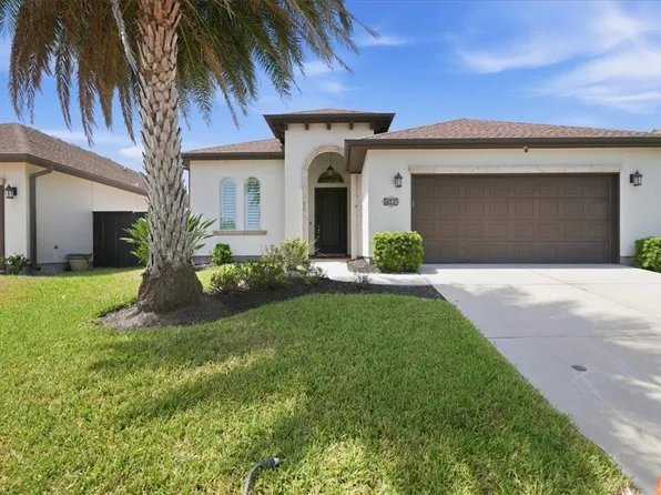 8039 Calgary Dr, Corpus Christi, TX 78414