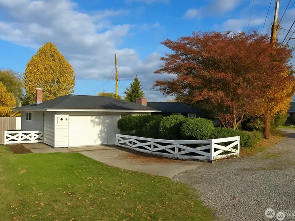 11144 Woodward Avenue S, Seattle, WA 98178