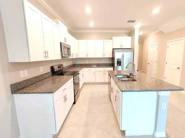 32026 Blue Passing Loop, Wesley Chapel, FL 33545