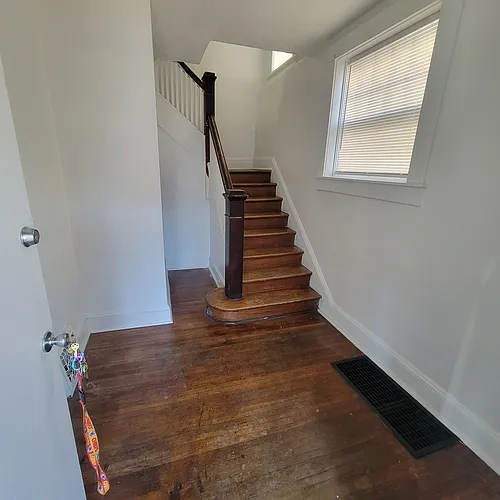 1104 E McCarty St #A Photo 1