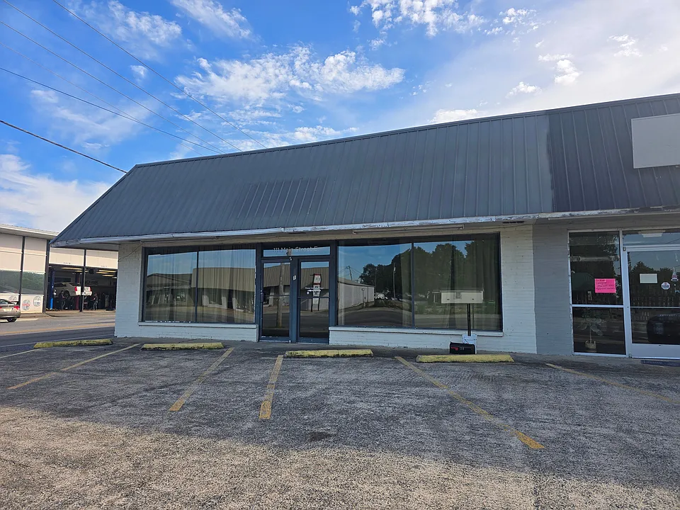 111 Main St E #MAIN