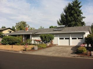 3252 Montebello Ave, Springfield, OR 97477