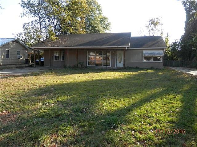 1st image of 500 Jo Ann Cir