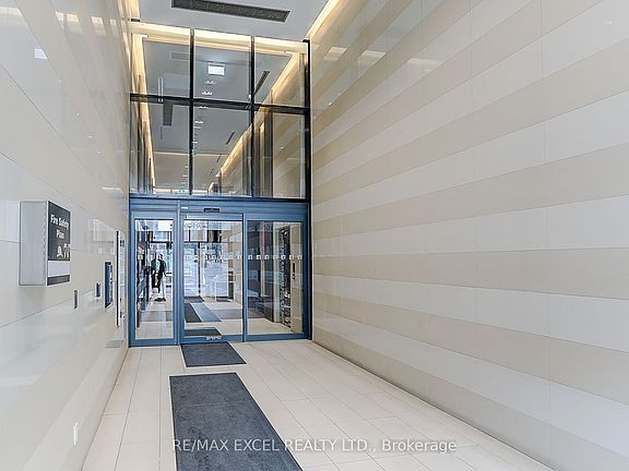 3rd image of 501 Yonge St #3509