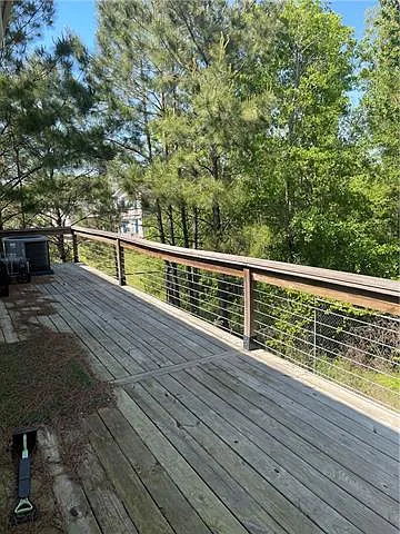 1059 Brandon Dr — Photo 5