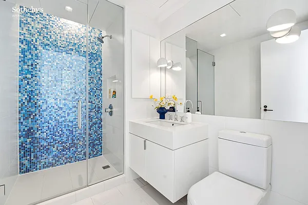 Sold by Sotheby's International Realty | media 30