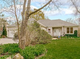 1490 Southridge Trl, Algonquin, IL 60102