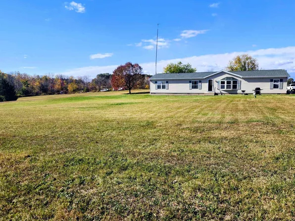 9130 S 850 W, South Whitley, IN 46787