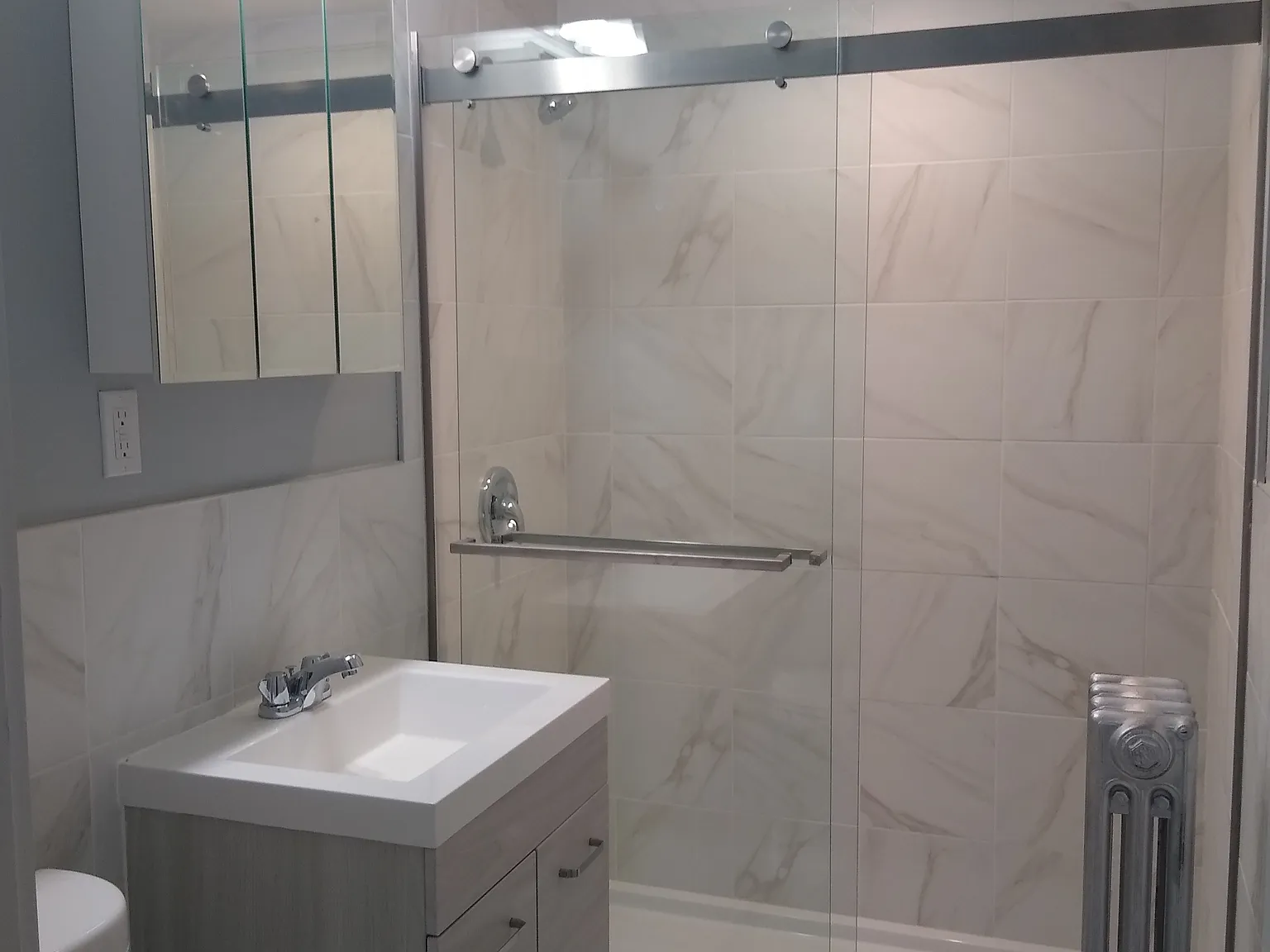 Riverview Apartments — Photo 3