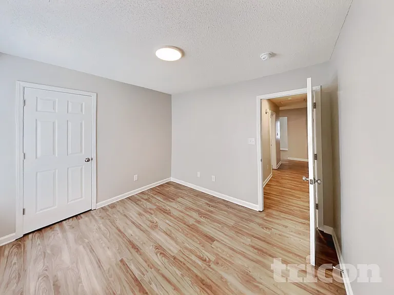 2112 Saponi Village Ct — Photo 11