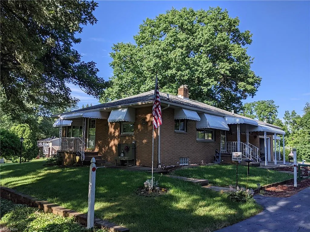 12945 Millview Ave NW photo 1