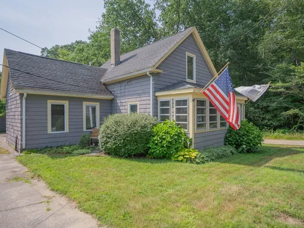 20 Fearing Hill Rd, Wareham, MA 02571