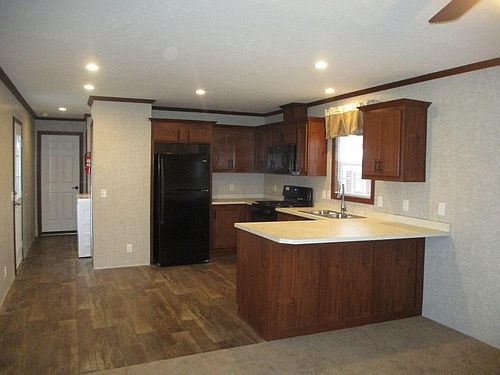 1st image of 224 Roosevelt Dr