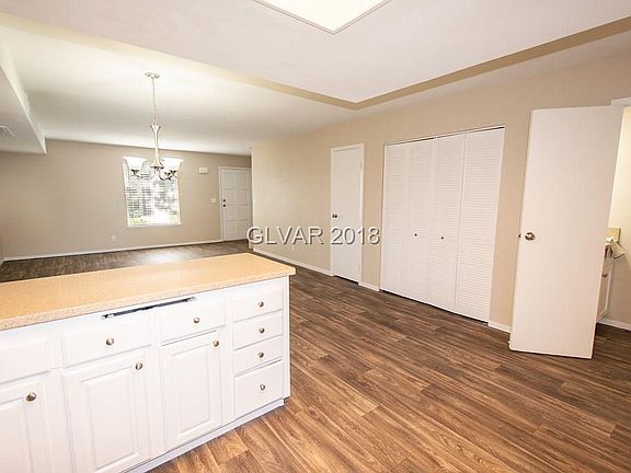 5th image of 6025 Vegas Dr