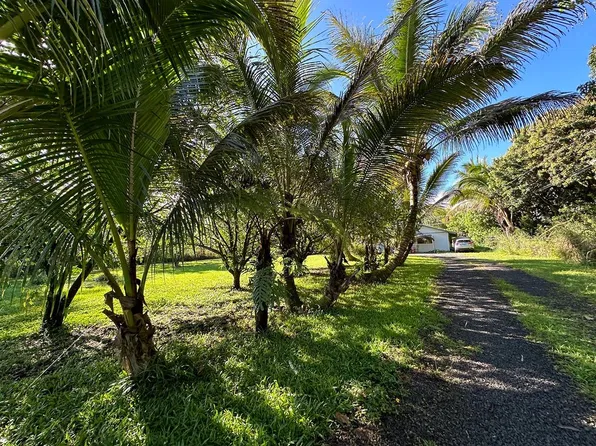 15-1390 16th Ave, Keaau, HI 96749