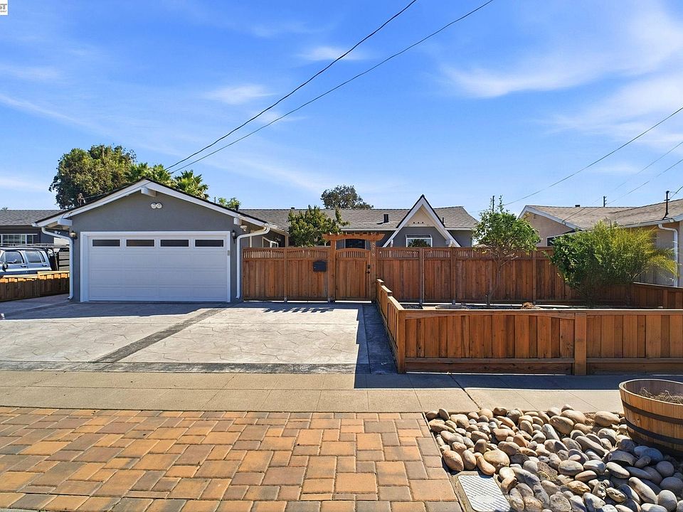 1st image of 8278 Juniper Ave