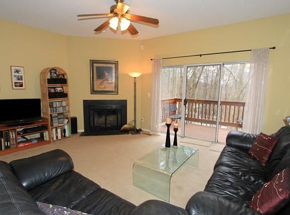 2nd image of 503 Apple Tree Ln #503