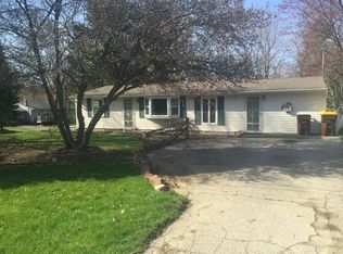 710 Birchwood St, Dewitt, MI 48820