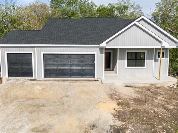 2355 Pow Wow Trail, Beloit, WI 53511