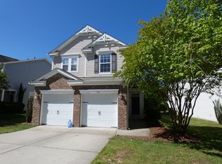 704 Delta Downs Dr, Cary, NC 27519