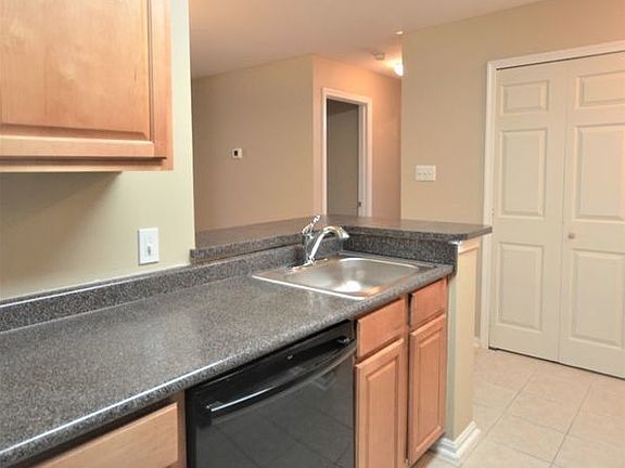 5th image of 10302 Appalachian Cir Unit 210-8