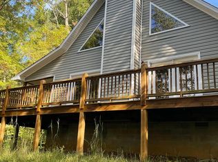 53 Fire Mountain Dr, Hayesville, NC 28904