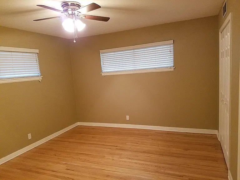 1312 Lafayette Dr — Photo 9