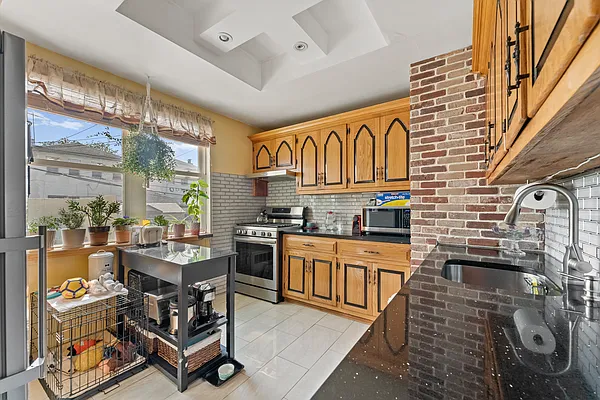 Rented by Compass | media 5