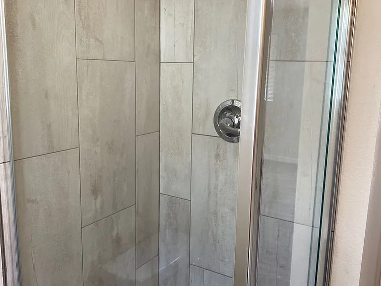 112 E Stuart St — Photo 13