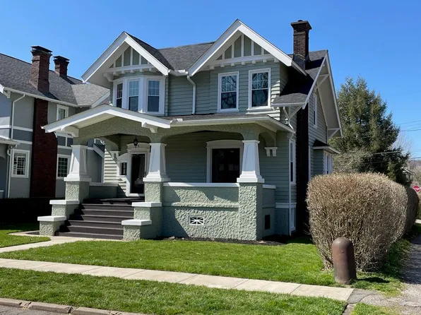 8 LENOX AVE, Wheeling, WV 26003