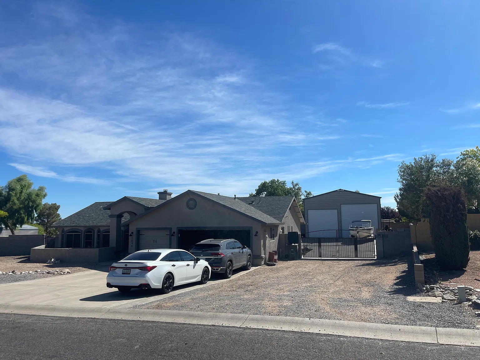 3 bed, 1850 sqft, $2,500 — Photo 3