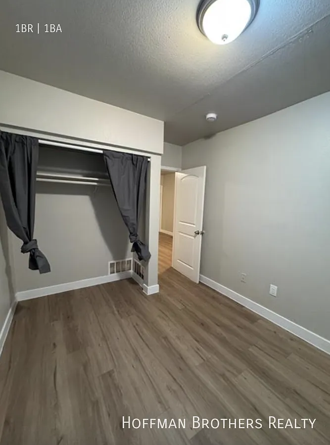 928 W 83rd St Los Angeles, CA 90044 — Photo 3