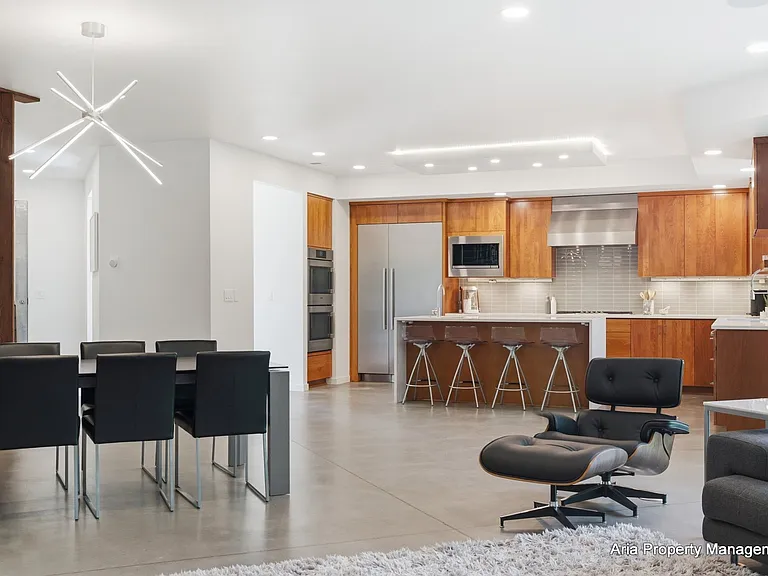 2709 NW Bullfinch Pl — Photo 16