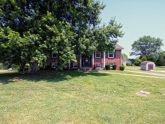 3rd image of 3055 Clydesdale Dr