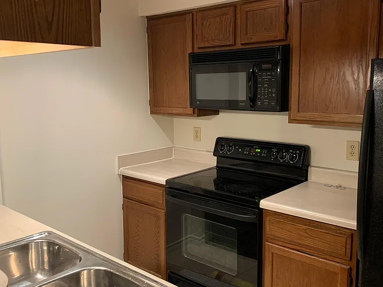 1504 Lincoln Way #412 — Photo 5