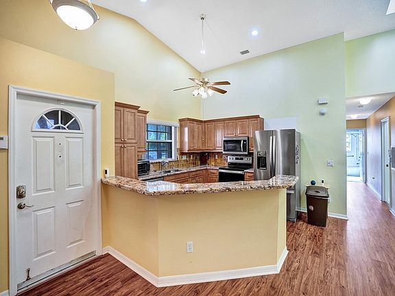 3rd image of 9900 Malvern Drive