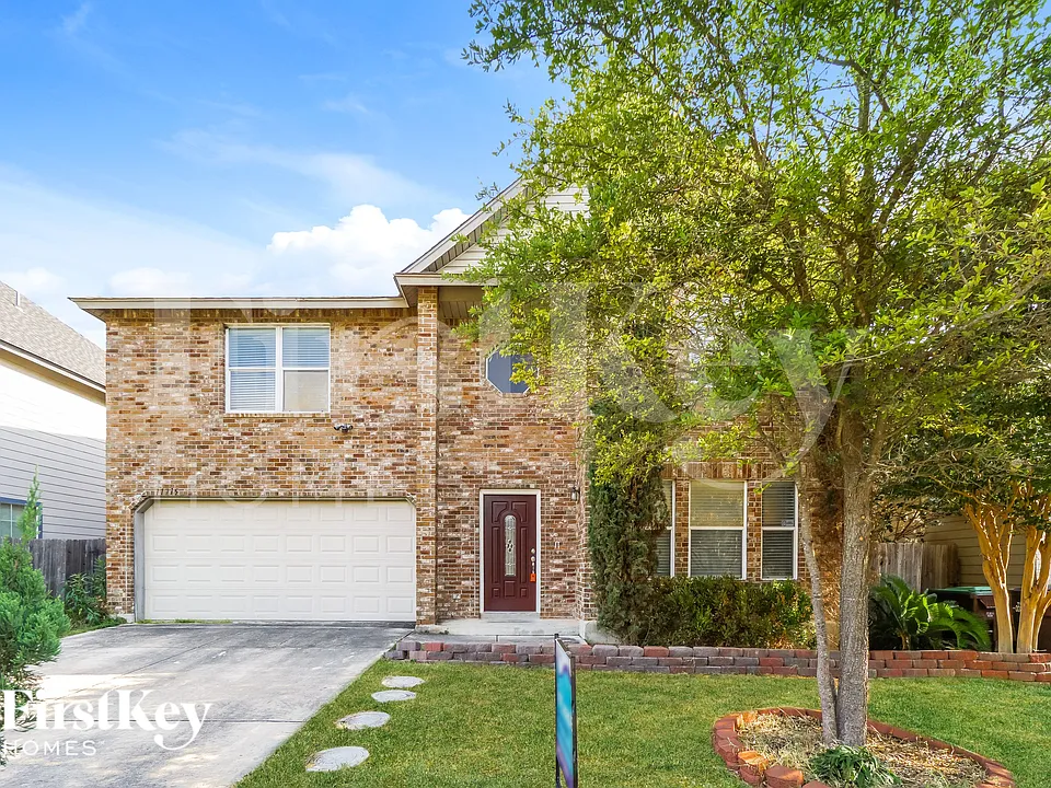 11715 Ripplewood
