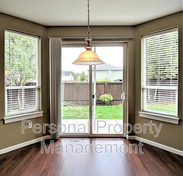 10405 NE 98th Ave — Photo 9