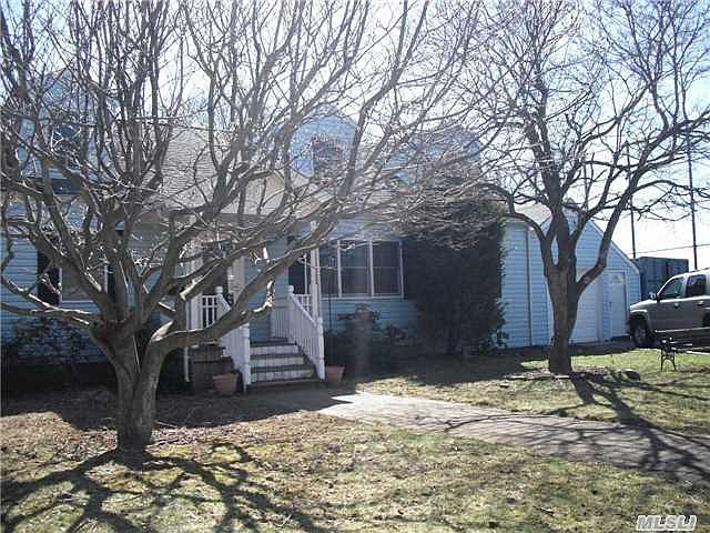 1st image of 7 Noel Ave